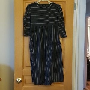 Long sleeve charcoal gray dress